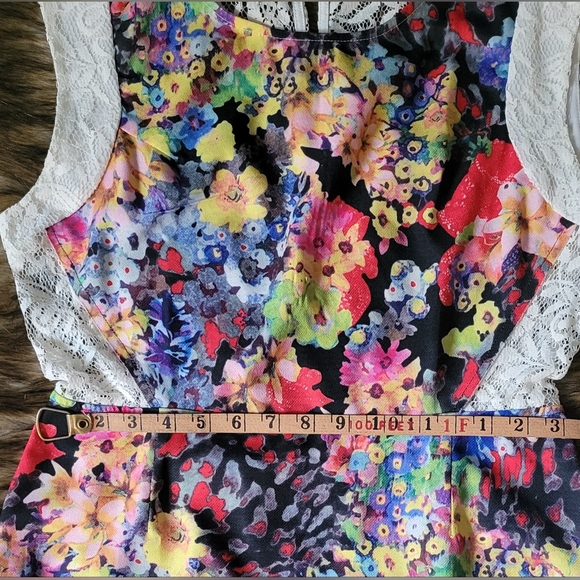 Alloy Apparel Flower Dress With Button lace Keyhole Back Spring Summer  L - Picture 7 of 7